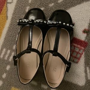 Zara Girls patent leather Sandals with rhinestone details